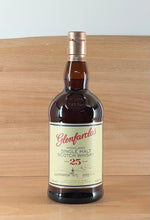Load image into Gallery viewer, Glenfarclas 25 yo Single Malt Scotch Whisky