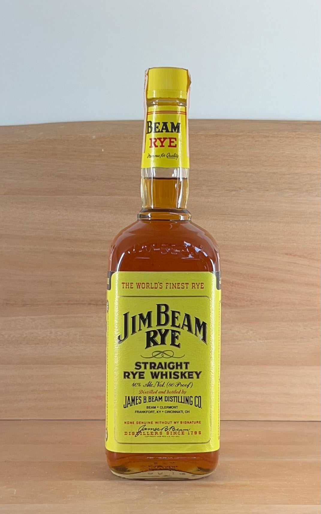 Jim Beam Rye (old style bottle and label, yellow plastic cap, 40%)