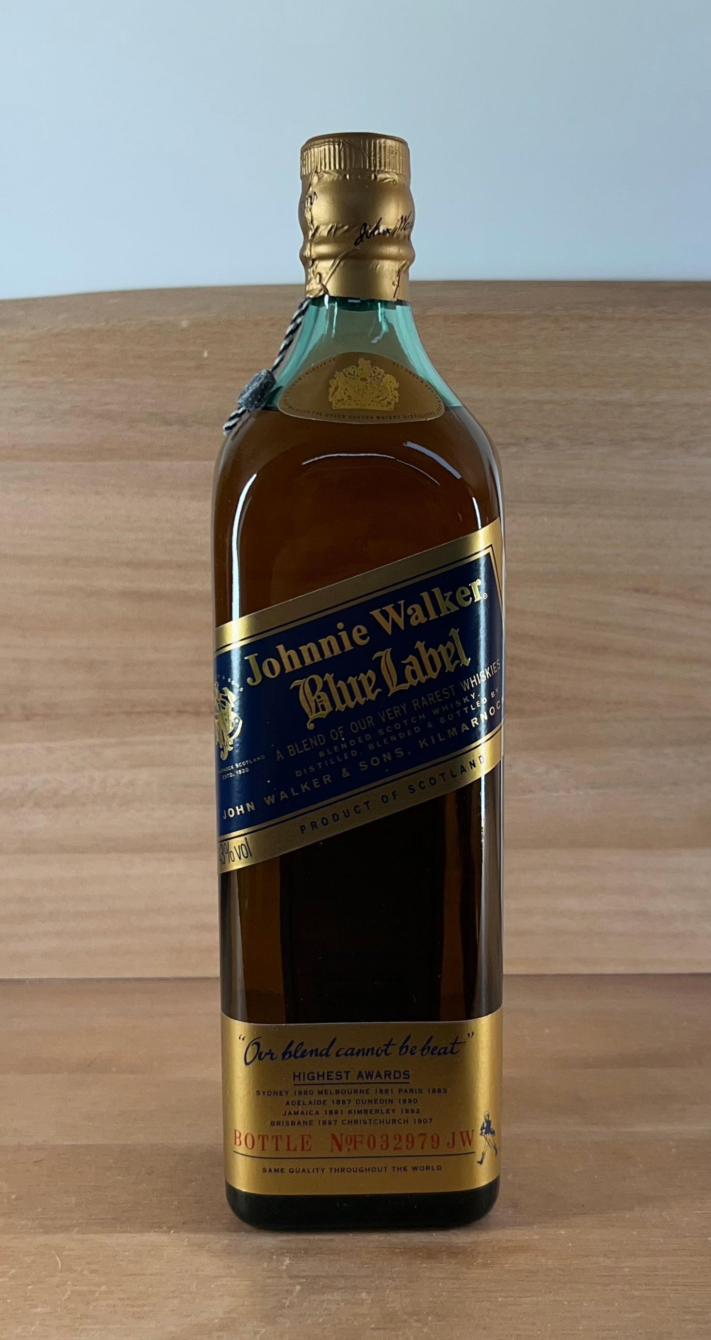 Johnnie Walker Blue Label Blended Scotch Whisky (750 mL, 43