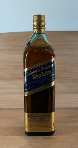 Johnnie Walker Blue Label Blended Scotch Whisky (750 mL, 43%, Old bottling)
